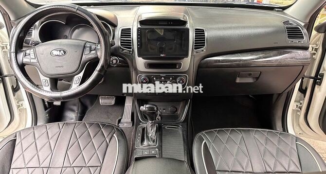 KIA New Sorento 2015 2.4 AT Đã lên nhiều đồ