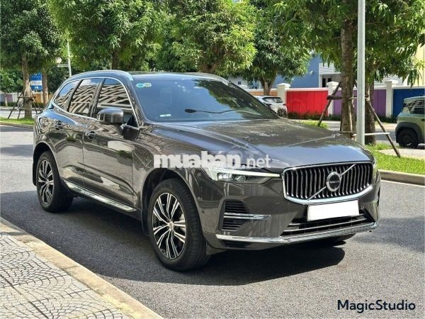 Volvo XC60 Recharge T8 AWD 2022 - 1 Tỷ 880 Triệu