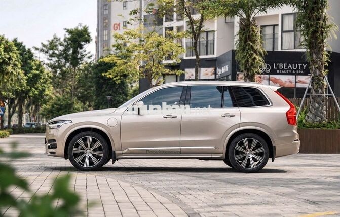 Volvo XC90 T8 2024 Bản Cao Xăng Điện Thụy Điển
