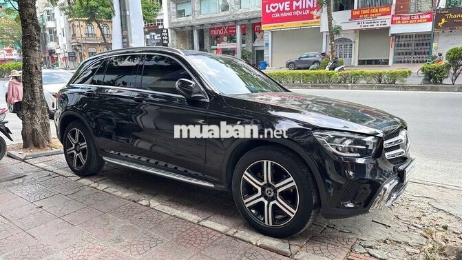 Mercedes-Benz GLC200 4Matic 2021 Đen 4 vạn km