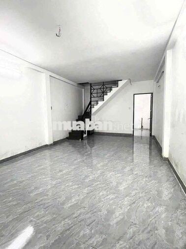 NHÀ HẺM XE HƠI TRẦN THÁI TÔNG (5x25M) - 3 PHÒNG NGỦ GIÁ 12Tr
