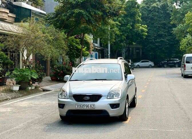 Kia Carens 2.0 MT 2015 Số sàn Bạc
