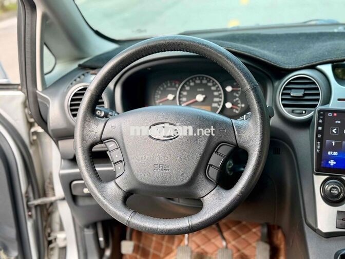 Kia Carens 2.0 MT 2015 Số sàn Bạc