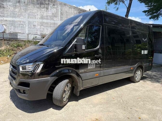 Hyundai Solati D 2023 16 chỗ Đen 14000 km