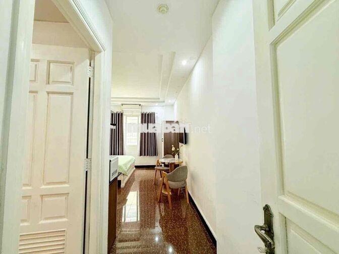Sang CHDV Malila nội khu Hưng gia 3 Tòa nhà gồm 18 phòng + 1mb mb đang
