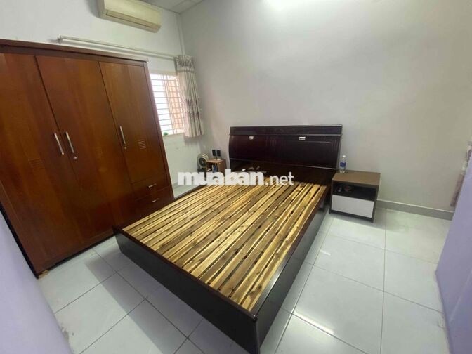 cho thuê nguyên căn lâu dài nhà hẻm Bùi Đình Tuý, phường Bình thạnh