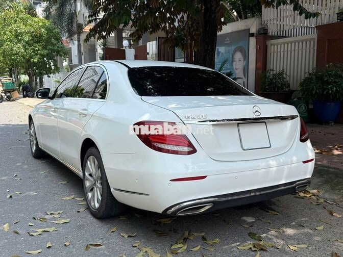 Mercedes-Benz E200 2017  86.000 km  Xe chính chủ