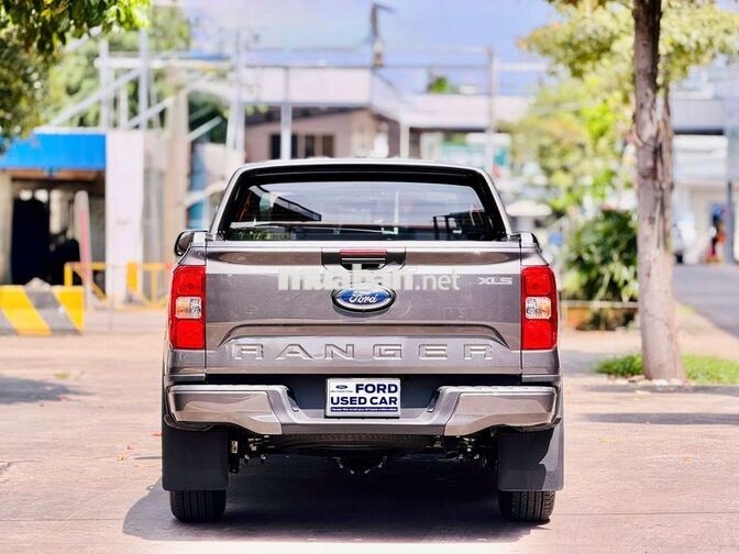 Ford Ranger XLS AT 2025 2 Cầu Tự động Xám