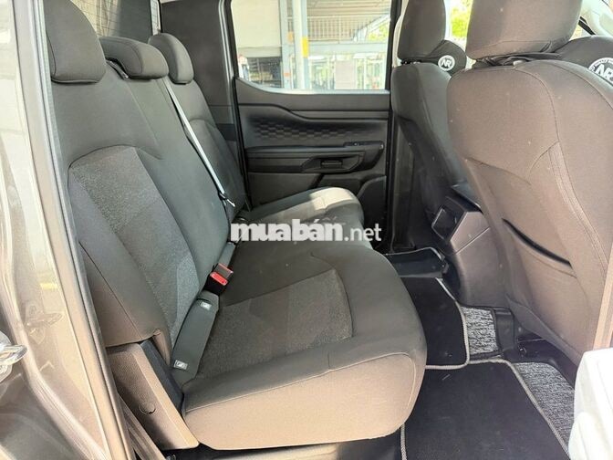 Ford Ranger XLS AT 2025 2 Cầu Tự động Xám