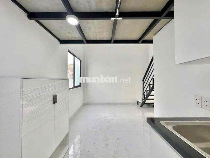 Phòng trọ sinh viên ngay ga metro Khu CNC - ĐH ngân Hàng - SPKT