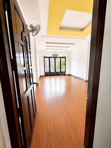 Chính chủ bán gấp nhà MT đường 26, Tên Lửa 4x20m cách Aeon BT 3 phút  