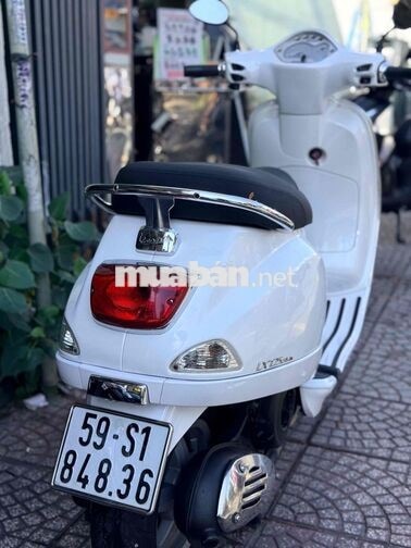 Piaggio Vespa LX125 3Vie 2014 Trắng . BSTP