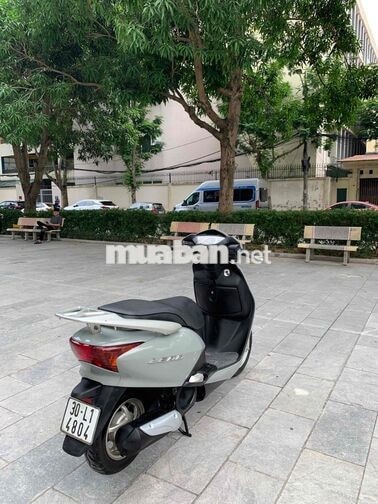 Honda Lead 110 màu xi măng thời trang !