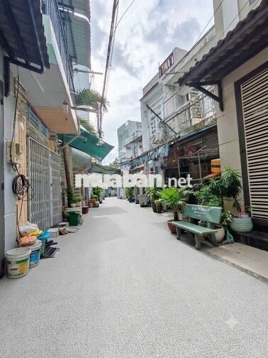 Nhà mới 4 tầng hẻm 4M chỉ 1 bước ra mặt tiền Miếu Gò Xoài giá 4.15 tỷ