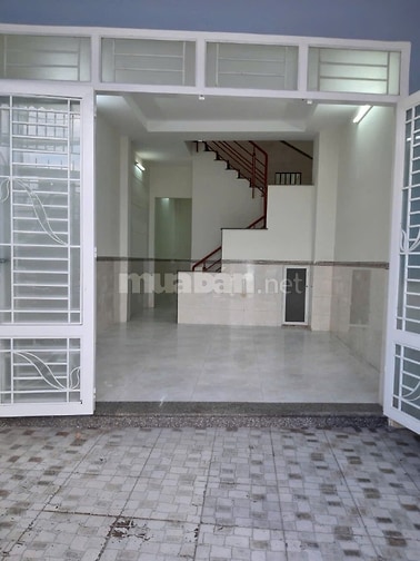4x15, có 1 lầu, mặt tiền đường 20. Giáp Lê Văn Quới