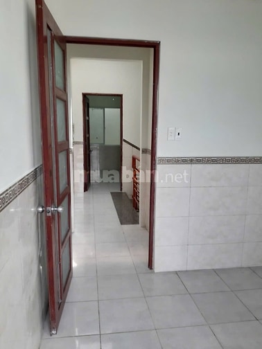 4x15, có 1 lầu, mặt tiền đường 20. Giáp Lê Văn Quới