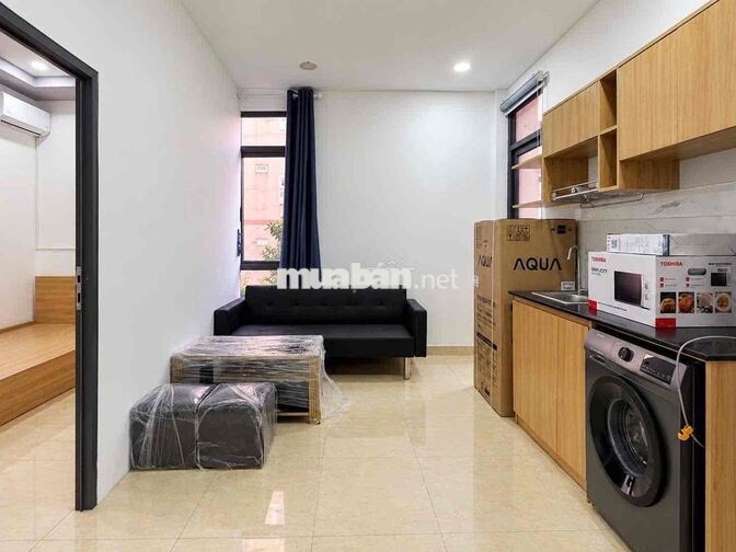Chính Chủ Cho Thuê Căn Hộ Quận 5 ( 60m2 - 2 Phòng Ngủ Ban Công )