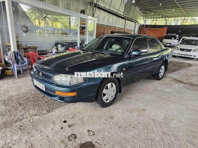 Toyota Camry 1997 Số sàn Xanh