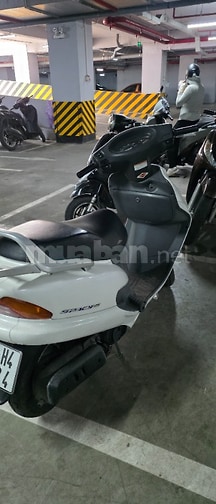 Cần bán xe Spacy honda,màu trắng 125cc, nhập khẩu nguyên bản, đời 2009