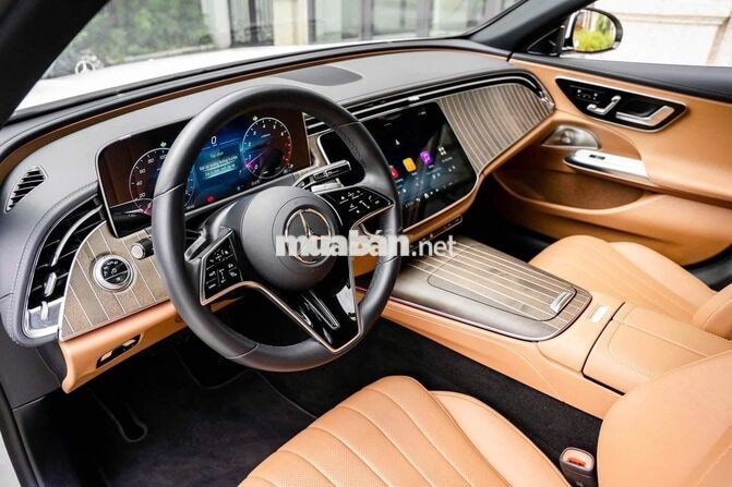 Mercedes-Benz E200 Exclusive 2026 - 2 Tỷ 185 Triệu