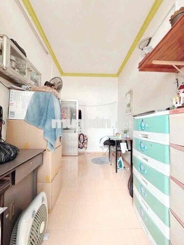 NHÀ HẺM RỘNG, SAU LƯNG MẶT TIỀN 653/ PHẠM THẾ HIỂN, P4, Q8