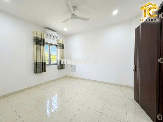 Cho thuê nhà đường Bình Lợi, Bình Thạnh. DT 4x20m. Có 4PN. Giá 22tr/th