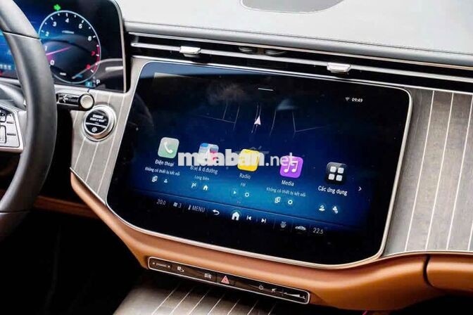 Mercedes-Benz E200 Exclusive 2026 - 2 Tỷ 185 Triệu