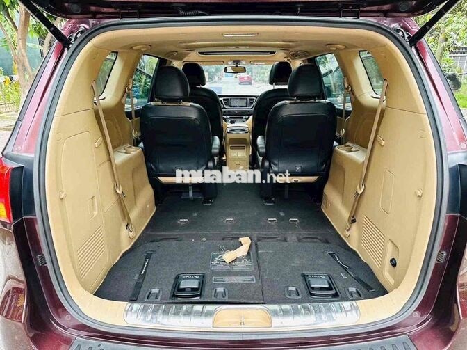 KIA Sedona 2016 Full Dầu
