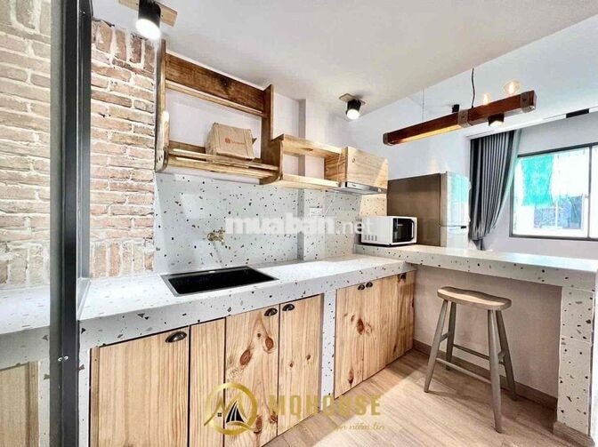 Cho Thuê Siêu Phẩm Căn Hộ 1Pn Cửa Sổ Thoáng ngay Lotte Mark gần Rmit