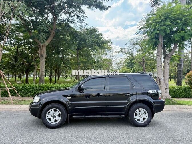 Ford Escape 2004 3.0 Đen Xăng