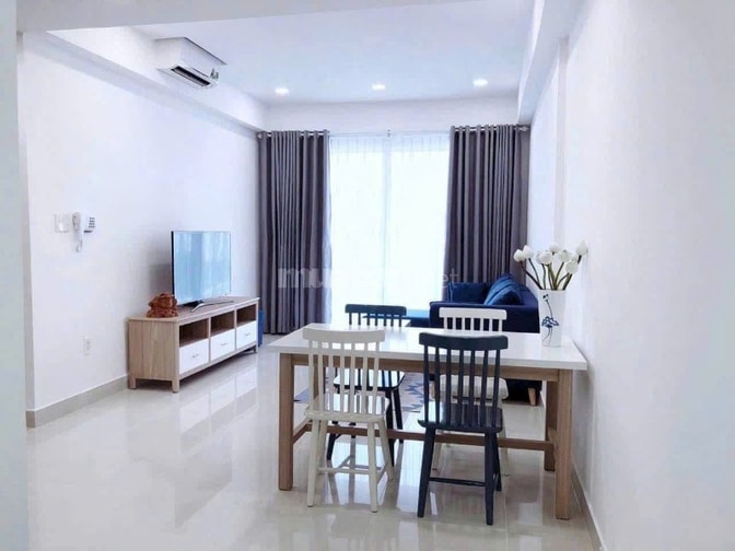 Cho thuê căn 3p ngủ-nội thất,Topaz Garden- Trịnh Đình Thảo giá 10tr/th