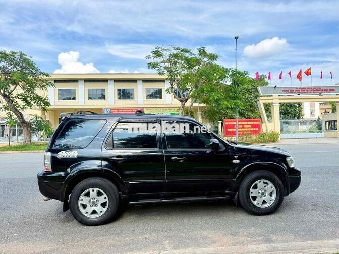 Ford Escape 2004 3.0 Đen Xăng