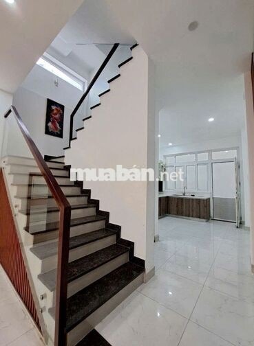 Cần cho thuê nhà MT 283A Tân Sơn Nhì P.Tân Sơn Nhì Q.Tân Phú 