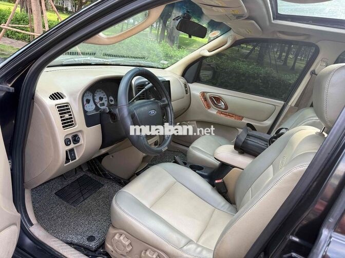 Ford Escape 2004 3.0 Đen Xăng