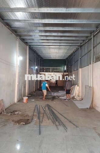 CHO THUÊ KHO,XƯỞNG 200M² GIÁ 14TR/T, HẺM LÊ TRỌNG TẤN 