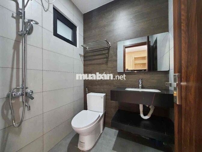 Căn hộ  1PN, có ban công, full nắng, đường thanh hải, full nội thất