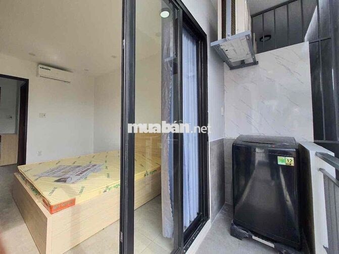 Căn hộ  1PN, có ban công, full nắng, đường thanh hải, full nội thất