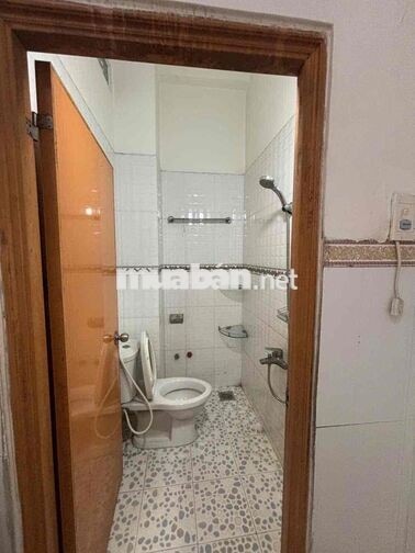 NHÀ CHO THUÊ;MẶT TIỀN HẺM THÔNG KẾ TRƯỜNG KIM ĐỒNG, LIÊN KHU 4-5, BHHB