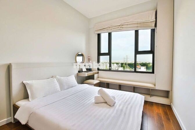 GIẢM GIÁ KHỦNG,CĂN HỘ ĐẸP LUNG LINH VIEW HỒ BƠI, FULL NỘI THẤT CAO CẤP