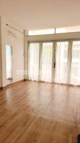 Cho thuê nhà MTKD đường Nhật Tảo, P.Diên Hồng. 