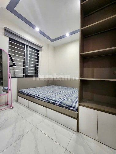 CĂN HỘ 3PN CÁCH MẶT ĐƯỜNG NGUYỄN TRÃI 100M, CẠNH Royal CITY