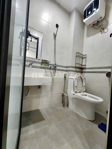 CĂN HỘ 3PN CÁCH MẶT ĐƯỜNG NGUYỄN TRÃI 100M, CẠNH Royal CITY