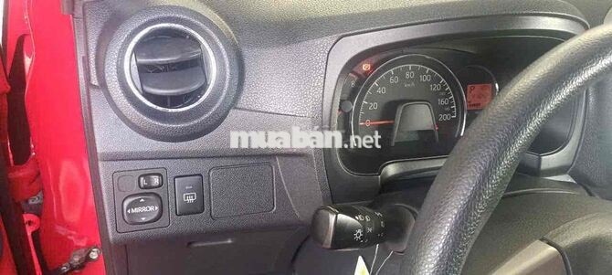 Toyota Tự động màu Đỏ