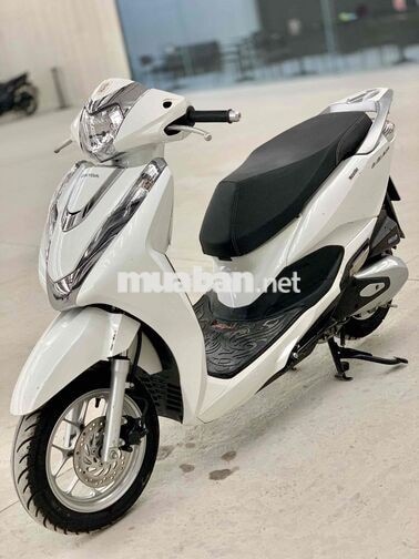 Honda Lead 125 4val 2022 Màu Trắng BSTP Chính Chủ