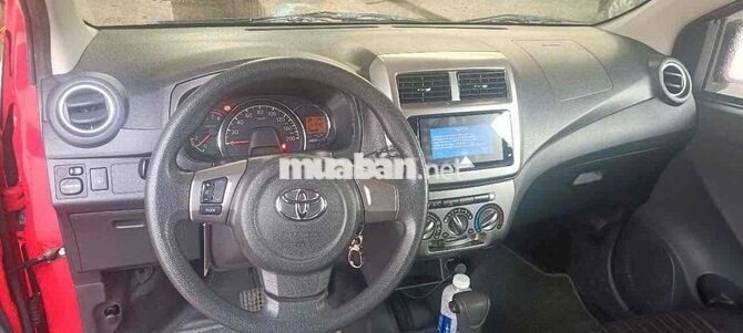 Toyota Tự động màu Đỏ