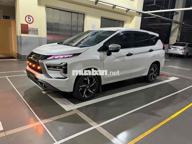 Mitsubishi Xpander Premium 2025