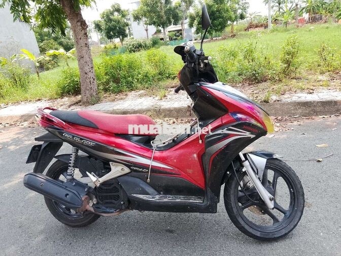 Honda Air Blade 2011 Đỏ đen