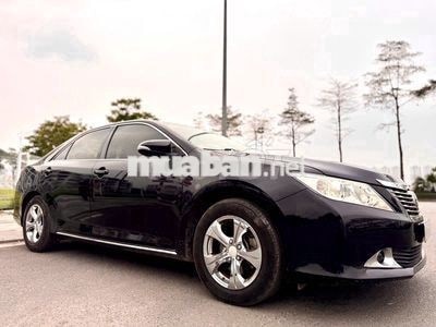 Toyota Camry 2.0E 2013 Đen 120.000km