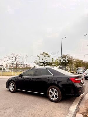 Toyota Camry 2.0E 2013 Đen 120.000km