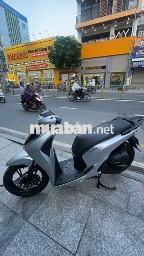 Honda SH 150 2018 Bạc Đã sử dụng